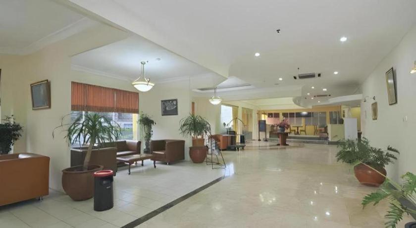 Nalendra Hotel Bandung Exterior foto